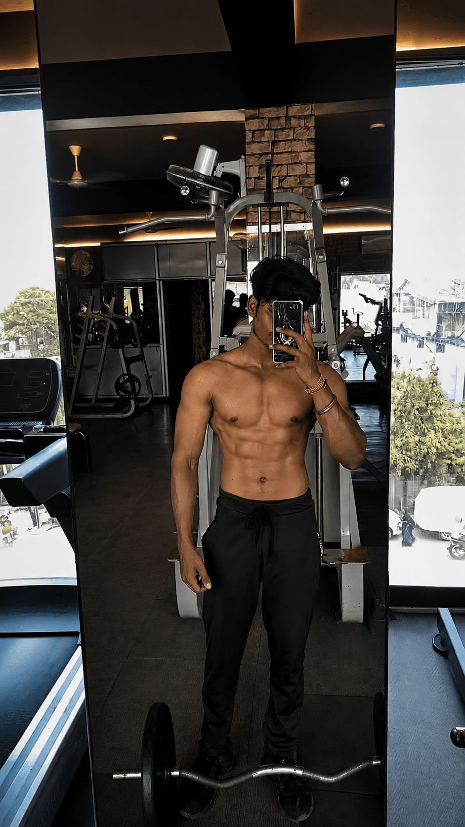Mirror Cleaning AI Photo Editing Prompts